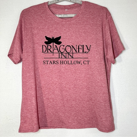 Unbranded Tops - Dragonfly Inn Gilmore Girls Tee T Shirt 2XL Mauve Pink Stars Hollow New